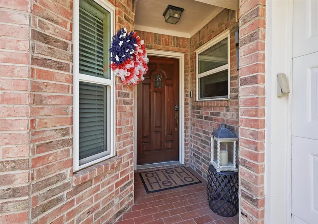 Photo 2 of Single family home for sale at 1506 Fiori Wy, Euless, TX 76039 | MLS# 21315776 | Listing updated on 2026-07-18