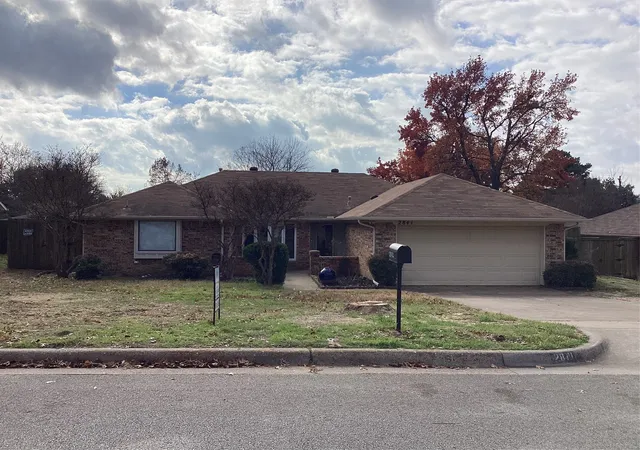 Homes for sale in Grapevine, TX | 2841 Southridge Dr, Grapevine, TX 76051 | MLS# 21317395