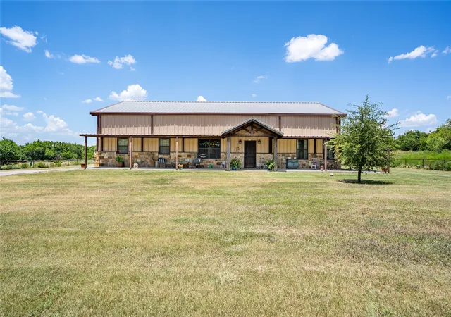 Photo 1 of Sale Pending at 4600 County Road 906, Godley, TX 76044 | MLS# 21317599 | Listing updated on 2026-09-26