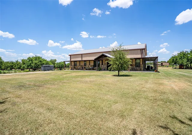 Photo 2 of Sale Pending at 4600 County Road 906, Godley, TX 76044 | MLS# 21317599 | Listing updated on 2026-09-26