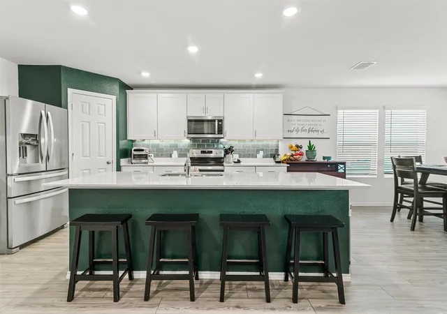Photo 2 of Single family home for sale at 2101 Winding Creek Wy, Denton, TX 76208 | MLS# 21317349 | Listing updated on 2026-08-22