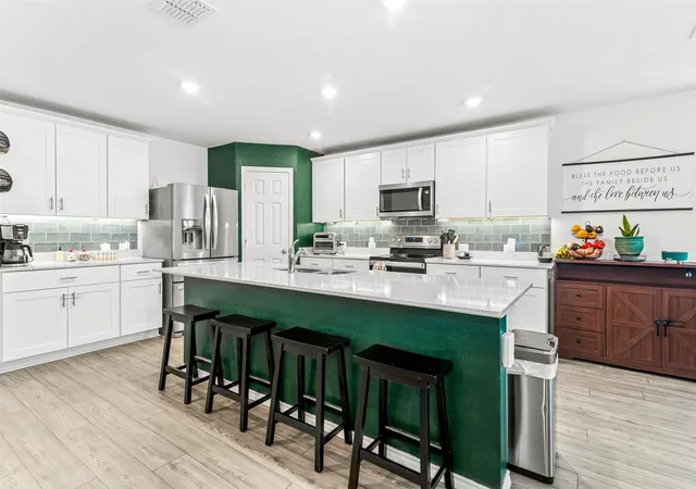 Photo 3 of Single family home for sale at 2101 Winding Creek Wy, Denton, TX 76208 | MLS# 21317349 | Listing updated on 2026-08-22