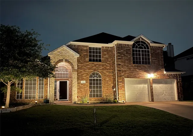 Photo 1 of Single family home for sale at 7116 Top Rail Run, Fort Worth, TX 76179 | MLS# 21316218 | Listing updated on 2026-08-18