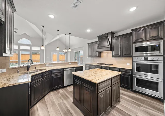Photo 4 of Sale Pending at 2696 Bonita Dr, Grand Prairie, TX 75054 | MLS# 21317634 | Listing updated on 2026-08-29