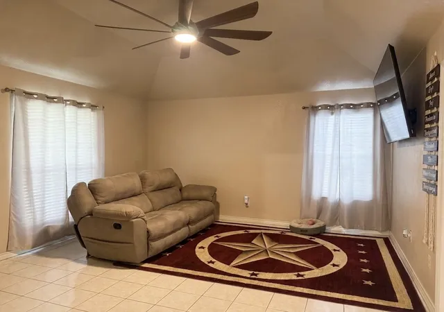 Photo 2 of Single family home for sale at 606 Iowa St, Keene, TX 76059 | MLS# 21316389 | Listing updated on 2026-08-24