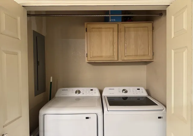 Photo 4 of Single family home for sale at 606 Iowa St, Keene, TX 76059 | MLS# 21316389 | Listing updated on 2026-08-24