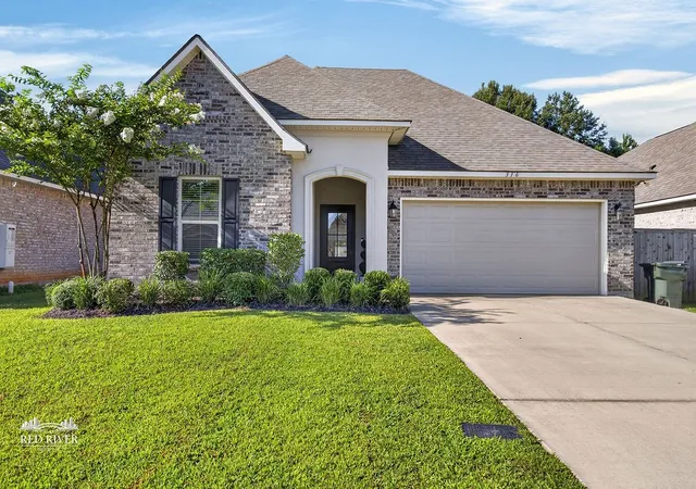 Homes for sale in Shreveport, LA | 316 Pilatus Dr, Shreveport, LA 71106 | MLS# 21318090
