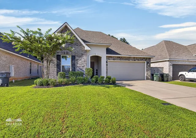 Homes for sale in Shreveport, LA | 316 Pilatus Dr, Shreveport, LA 71106 | MLS# 21318090