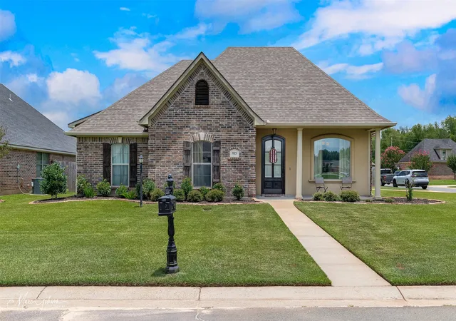 1st image of 815 Eagles Nest, Haughton, LA 71037 | MLS# 21316615