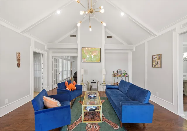 Photo 1 of Sale Pending at 1010 Westgate Dr, Farmersville, TX 75442 | MLS# 21318258 | Listing updated on 2026-07-22