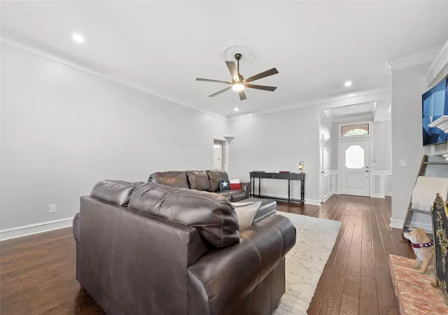 Photo 3 of Sale Pending at 1010 Westgate Dr, Farmersville, TX 75442 | MLS# 21318258 | Listing updated on 2026-07-22