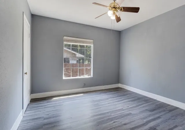Homes for sale in Sherman, TX | 1416 N Cleveland Ave, Sherman, TX 75090 | MLS# 21318295