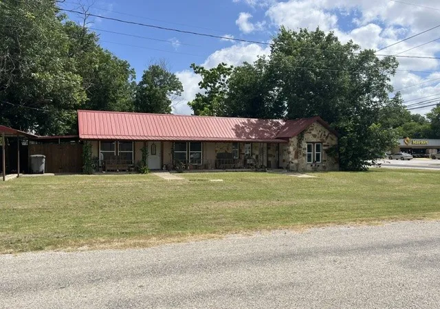 Homes for sale in Hico, TX | 208 E 3rd St, Hico, TX 76457 | MLS# 21318434