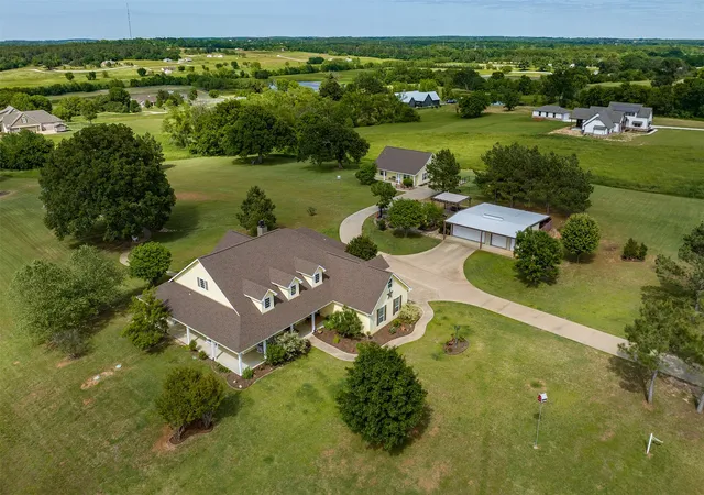 Photo 1 of Single family home for sale at 5270 Saddle Ridge Ct, Athens, TX 75752 | MLS# 21313838 | Listing updated on 2026-07-08