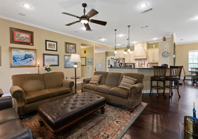 Photo 4 of Single family home for sale at 5270 Saddle Ridge Ct, Athens, TX 75752 | MLS# 21313838 | Listing updated on 2026-07-08