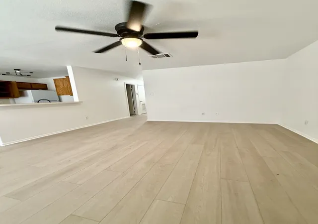 Photo 3 of Sale Pending at 506 W Green Ave, Killeen, TX 76541 | MLS# 21318526 | Listing updated on 2026-09-02
