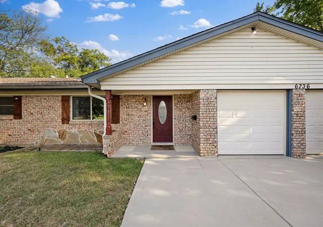 Photo 3 of Single family home for sale at 6736 Corona Dr, North Richland Hills, TX 76180 | MLS# 21318380 | Listing updated on 2026-08-22