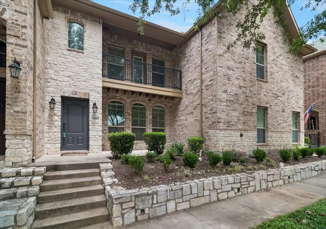 Photo 2 of Townhouse for sale at 5566 Grosseto Dr, Frisco, TX 75034 | MLS# 21318363 | Listing updated on 2026-08-04