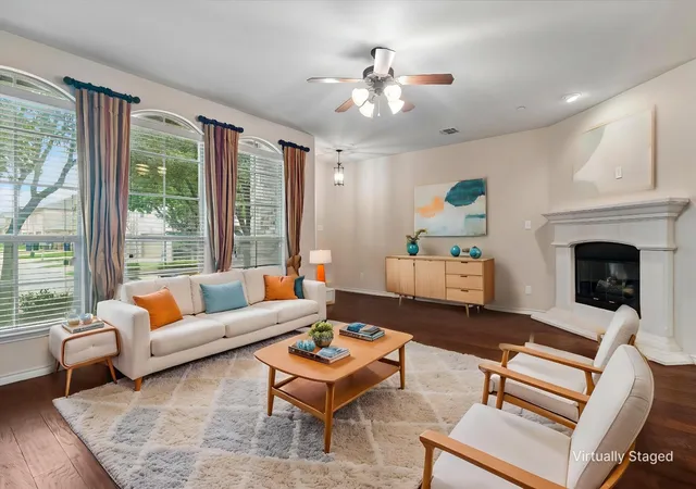 Photo 3 of Townhouse for sale at 5566 Grosseto Dr, Frisco, TX 75034 | MLS# 21318363 | Listing updated on 2026-08-04