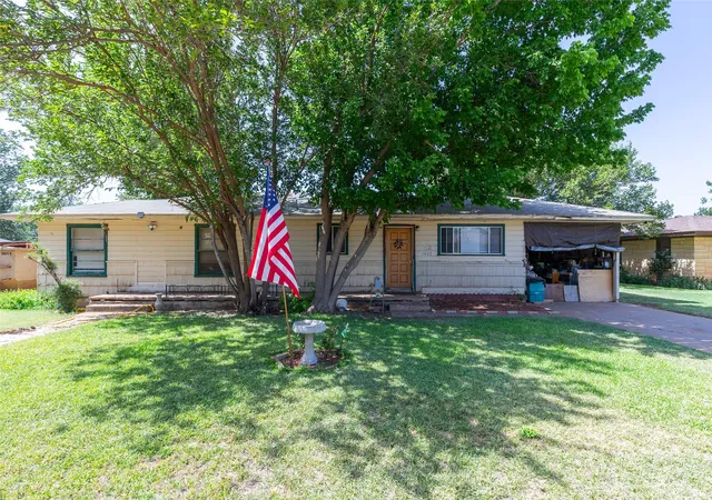 Photo 1 of Single family home for sale at 1407 Herring, Merkel, TX 79536 | MLS# 21318039 | Listing updated on 2026-08-24