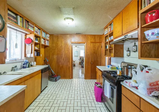 Photo 4 of Single family home for sale at 1407 Herring, Merkel, TX 79536 | MLS# 21318039 | Listing updated on 2026-08-24