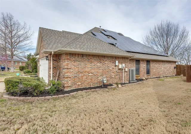 Photo 25 of Single family home for sale at 10812 Grayhawk Ln, Fort Worth, TX 76244 | MLS# 21318599 | Listing updated on 2026-08-28
