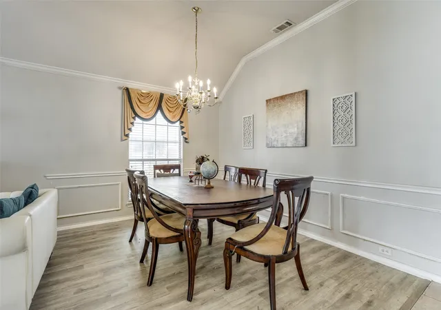 Photo 4 of Single family home for sale at 10812 Grayhawk Ln, Fort Worth, TX 76244 | MLS# 21318599 | Listing updated on 2026-08-28