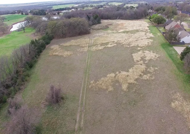 Photo 4 of Land for sale at 0 S Houston St, Kaufman, TX 75142 | MLS# 21318532 | Listing updated on 2026-09-17