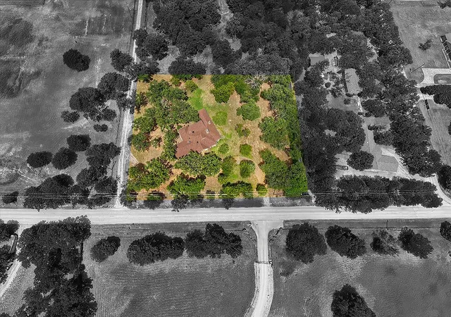 Photo 2 of Single family home for sale at 704 Mcmakin Rd, Bartonville, TX 76226 | MLS# 21317592 | Listing updated on 2026-08-19