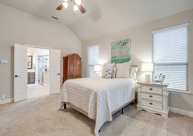 Photo 4 of Single family home for sale at 1134 Destrehan Dr, Burleson, TX 76028 | MLS# 21318481 | Listing updated on 2026-10-06