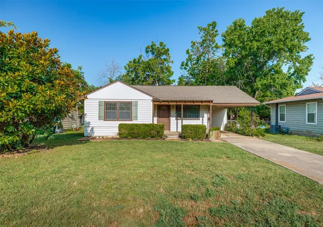 Homes for sale in Mc Kinney, TX | 1409 N Morris St, Mc Kinney, TX 75069 | MLS# 21318513