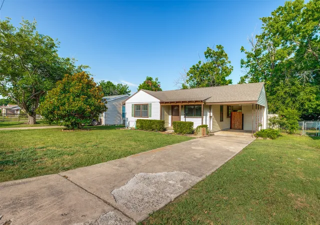 Homes for sale in Mc Kinney, TX | 1409 N Morris St, Mc Kinney, TX 75069 | MLS# 21318513