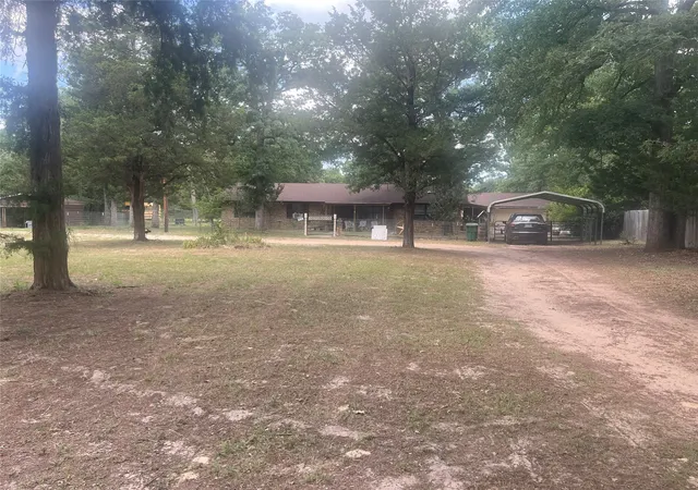 Photo 1 of Single family home for sale at 976 E Water Tower Rd, Big Sandy, TX 75755 | MLS# 21318292 | Listing updated on 2026-08-03