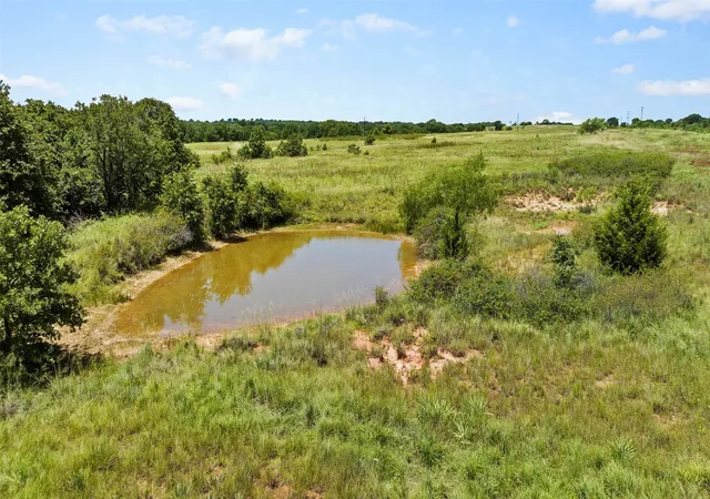 Homes for sale in St Jo, TX | 393 Franklin, St Jo, TX 76265 | MLS# 21318774