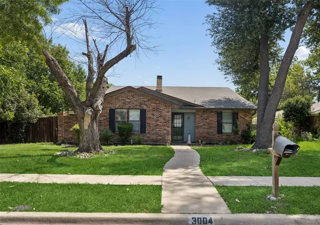Homes for sale in Plano, TX | 3004 Duchess Trl, Plano, TX 75074 | MLS# 21311482