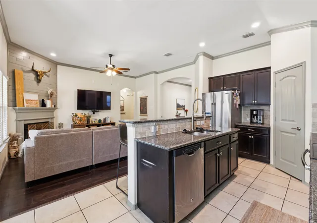 Photo 3 of Single family home for sale at 5009 Texana Dr, Frisco, TX 75036 | MLS# 21315552 | Listing updated on 2026-07-27