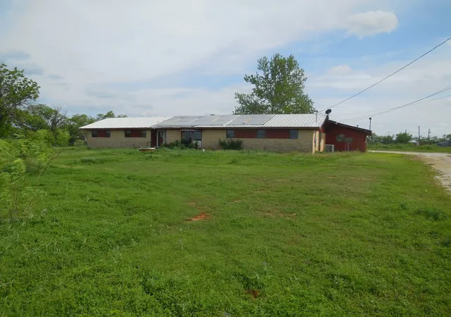 Land for sale at 1809 E Elliott St, Breckenridge, TX 76424 | MLS# 21318829