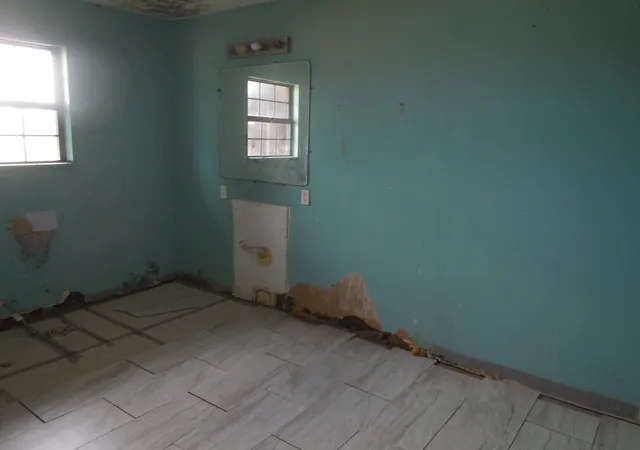 Photo 3 of House for sale at 1809 E Elliott St, Breckenridge, TX 76424 | MLS# 21318829 | Listing updated on 2026-09-30
