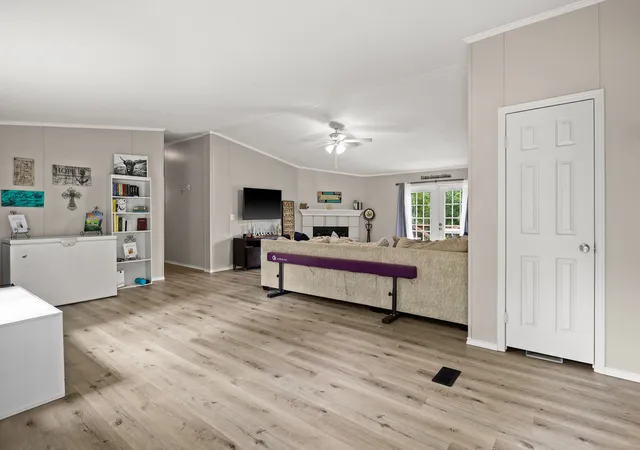Photo 3 of Sale Pending at 350 County Road 4030, Mount Pleasant, TX 75455 | MLS# 21318857 | Listing updated on 2026-07-27