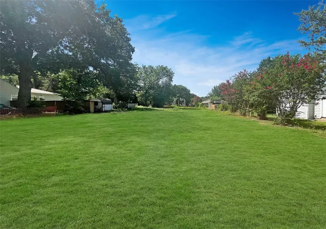 Photo 3 of Land for sale at 306 E Kimbrough St, Mesquite, TX 75149 | MLS# 21318748 | Listing updated on 2026-08-19