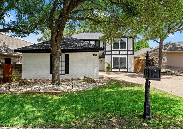 Homes for sale in Woodway, TX | 49 Sugar Creek, Woodway, TX 76712 | MLS# 21318895