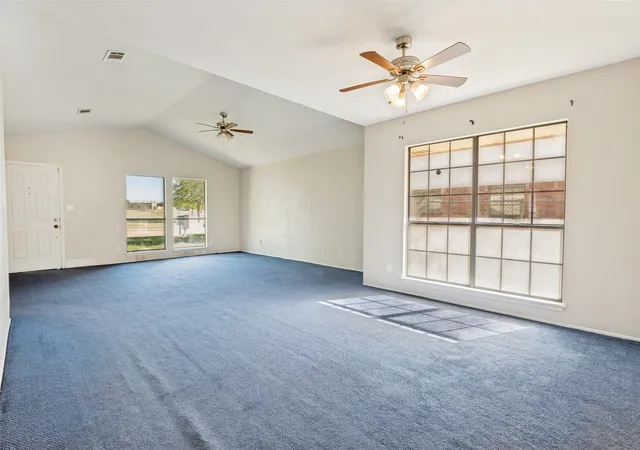 Photo 3 of Single family home for sale at 805 Whitney St, Cedar Hill, TX 75104 | MLS# 21318869 | Listing updated on 2026-07-15