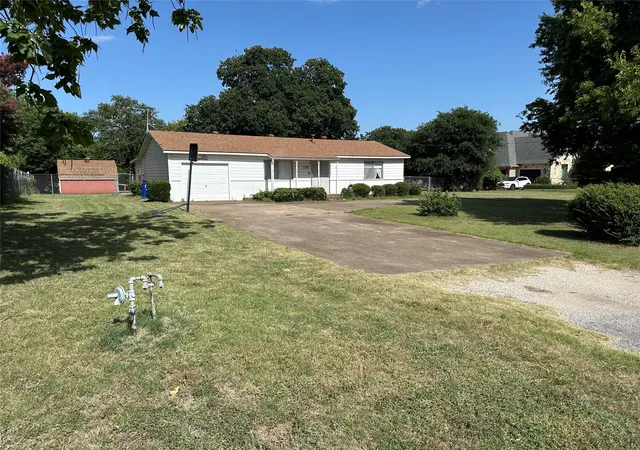 Homes for sale in Colleyville, TX | 6701 Herbert Rd, Colleyville, TX 76034 | MLS# 21318938