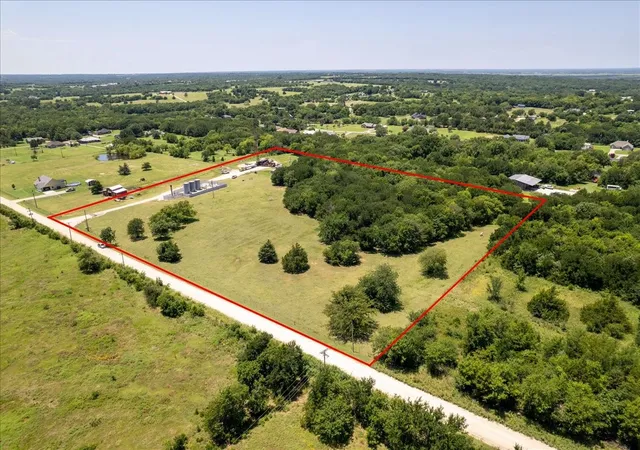 Photo 1 of Land for sale at Tbd Shadow Trl, Sherman, TX 75092 | MLS# 21318820 | Listing updated on 2026-10-02