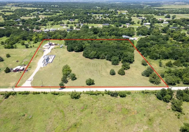 Photo 2 of Land for sale at Tbd Shadow Trl, Sherman, TX 75092 | MLS# 21318820 | Listing updated on 2026-10-02
