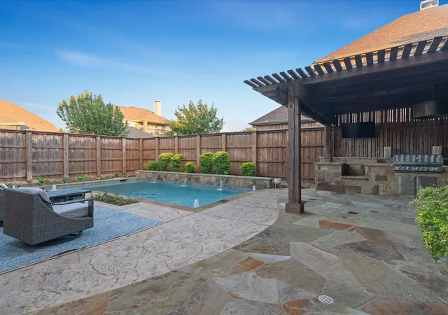 Photo 3 of Sale Pending at 417 Mordred Ln, Lewisville, TX 75056 | MLS# 21315940 | Listing updated on 2026-08-21