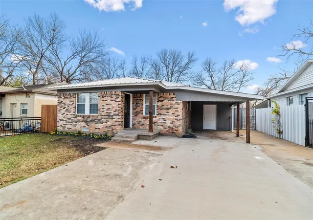 Photo 1 of Multi family home for sale at 8714 Quinn A St #A, Dallas, TX 75217 | MLS# 21312558 | Listing updated on 2026-10-01