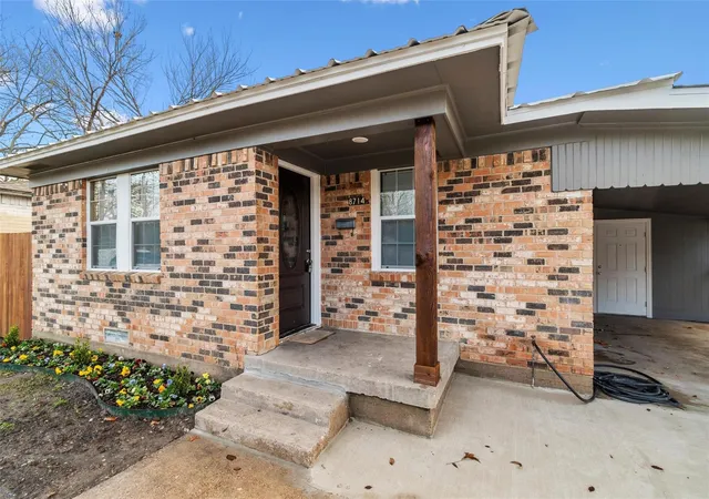 Photo 2 of Multi family home for sale at 8714 Quinn A St #A, Dallas, TX 75217 | MLS# 21312558 | Listing updated on 2026-10-01