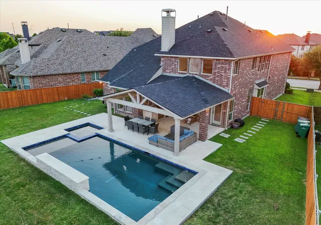 Photo 4 of Single family home for sale at 817 Winehart St, The Colony, TX 75056 | MLS# 21316422 | Listing updated on 2026-08-26