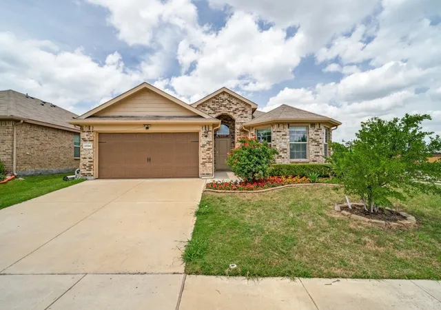 Photo 1 of Sale Pending at 4708 Feltleaf Ave, Crowley, TX 76036 | MLS# 21318684 | Listing updated on 2026-08-24